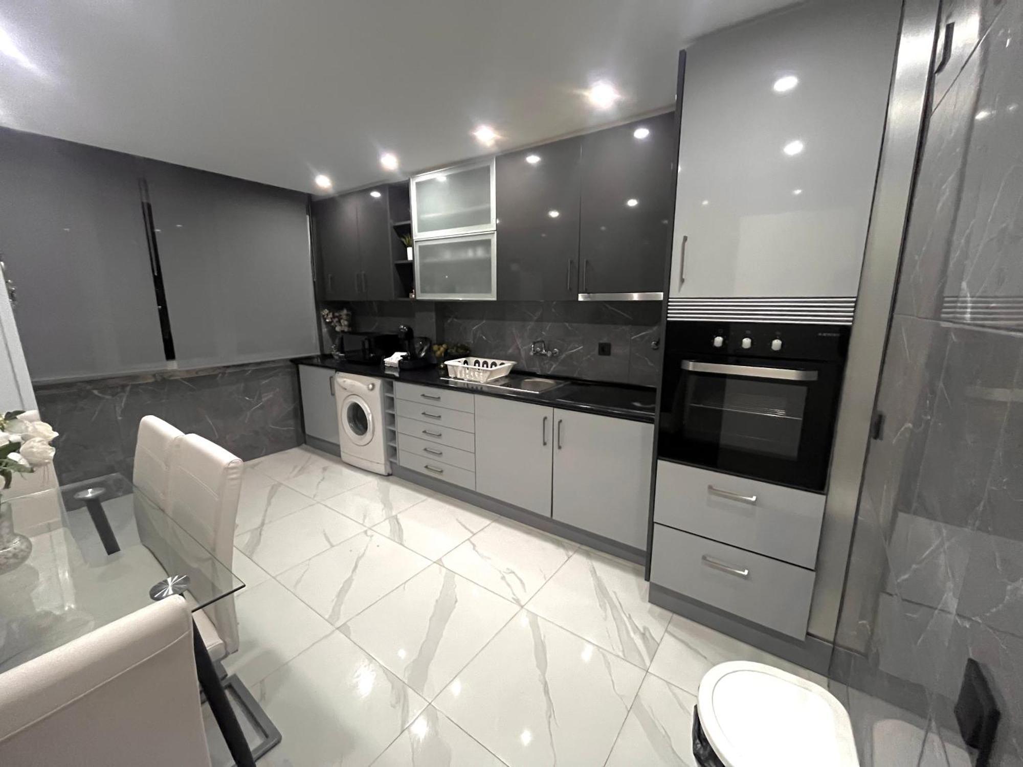 N3 Apartment *